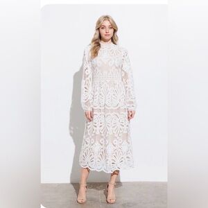 Lace Midi dress
